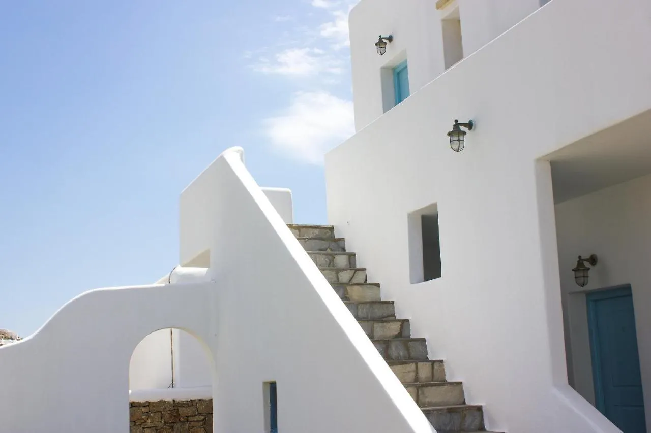 Eleftheria Hotel & Apartments Ornos  Grecja